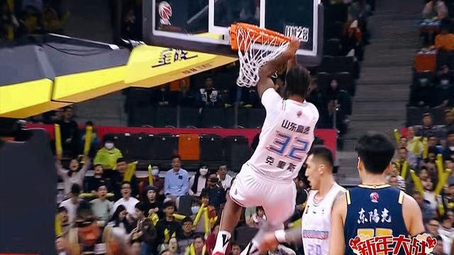 关于今夜NBA常规赛焦点战,山东男篮单刀错失,气氛紧张,训练强度明显提升的信息 关于今夜NBA常规赛焦点战,山东男篮单刀错失,气氛紧张,训练强度明显提升的信息