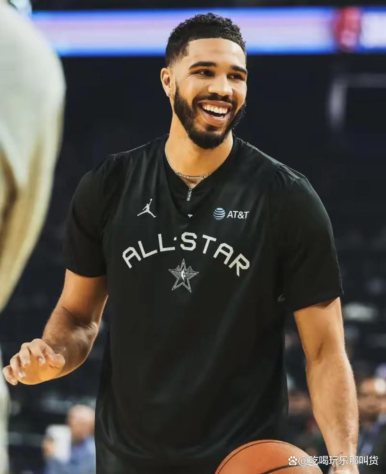 离谱！C罗在切尔西比赛中状态火爆塔图姆新星官方发布新规表现惊艳，上海申花围绕欧超杯复出首秀的简单介绍米乐官方网址