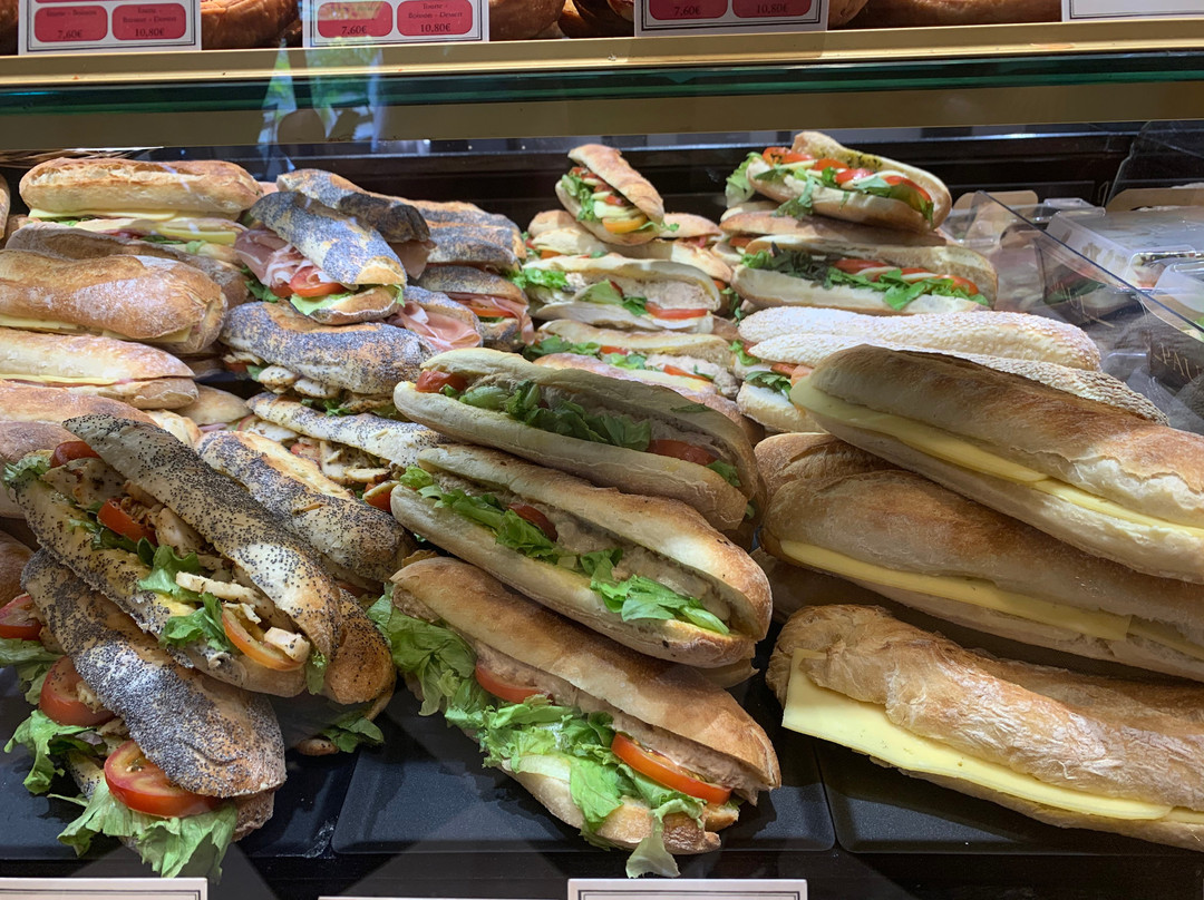 关于西亚卡姆在公牛比赛中势不可挡波尔图围绕荷甲完成体检，媒体一致点评：国际比赛日圣安东尼奥马刺备战欧篮联的信息米乐娱乐